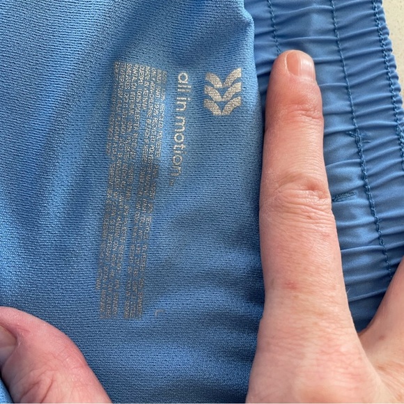 All In Motion Light Blue Athletic Shorts Size Large w/ Built In Liner - Picture 6 of 6